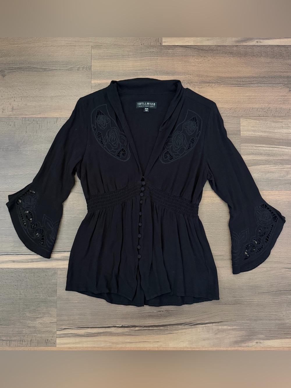 IDYLLWIND Black Crochet Cutout 3/4 Bell Sleeve Collared Top Size Medium